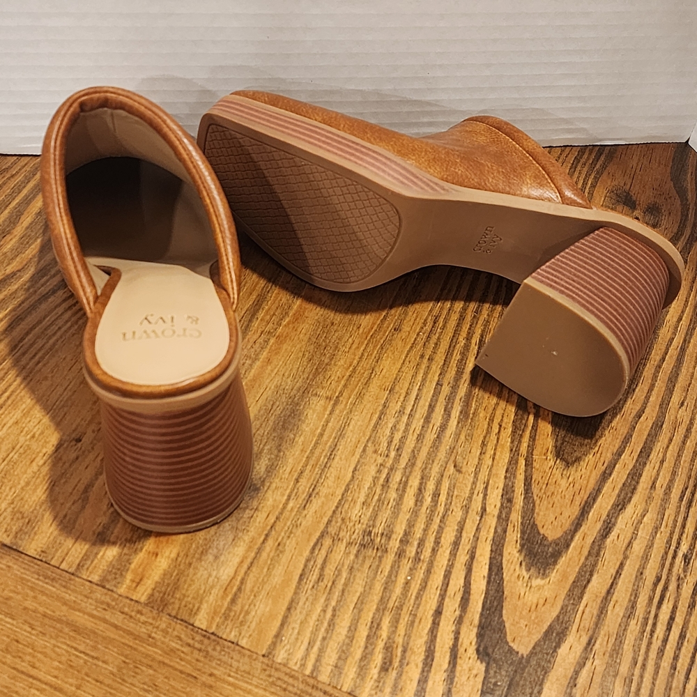 Crown & Ivy Lewis Mules Brown Size 10M New No Box - Picture 2 of 8